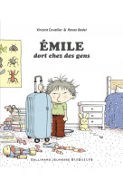 émile dort chez des gens
